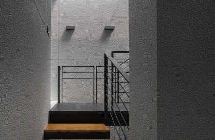 55 Sathorn House | Kuanchanok Pakavaleetorn Architects