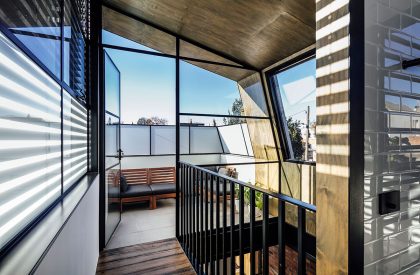Reverse Tree Change House | Mitsuori Architects