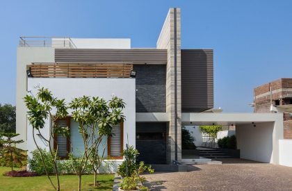 House For Mr. Tejas Patel | Associated Architects Pvt. Ltd. (AAPL)