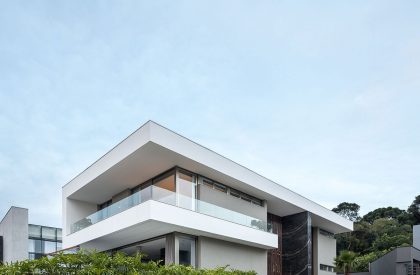 Residencia HRB | Schuchovski Arquitetura