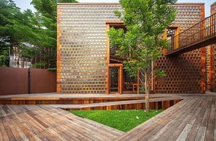 Artisans Ayutthaya: The Woman Restaurant | Bangkok Project Studio