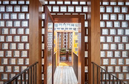 Artisans Ayutthaya: The Woman Restaurant | Bangkok Project Studio