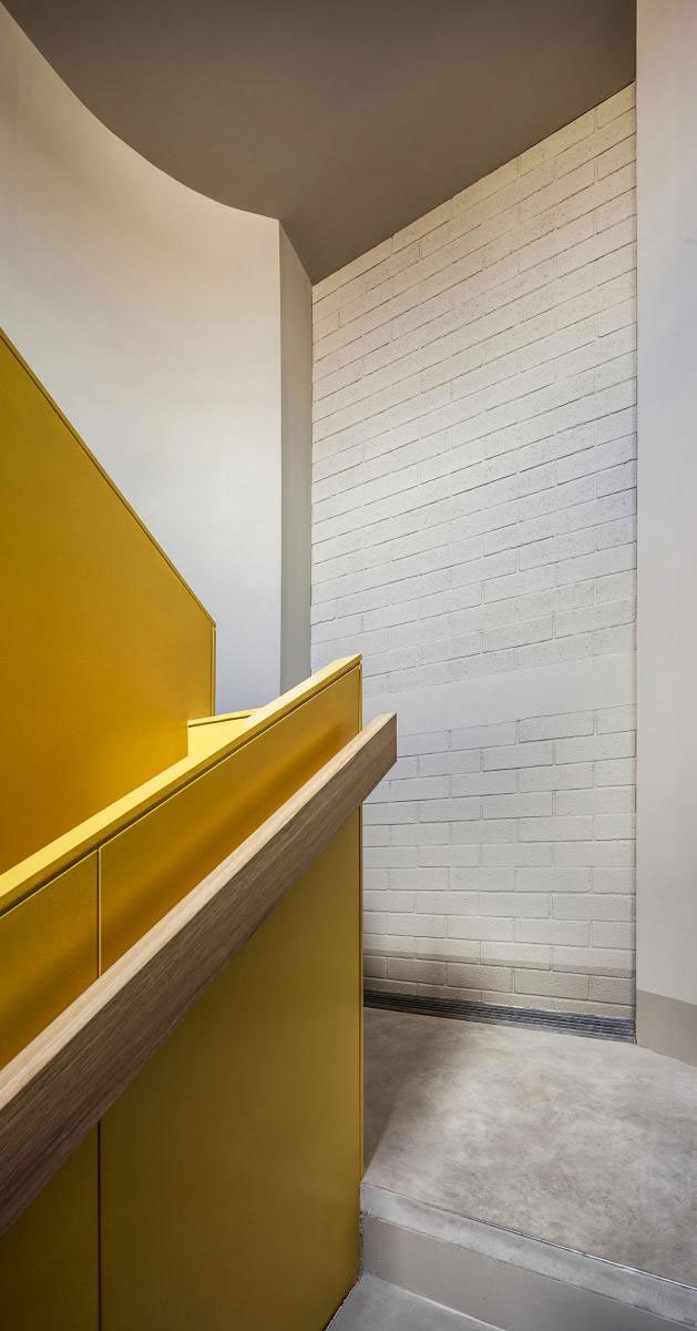 Seven Lives | Anna & Eugeni Bach