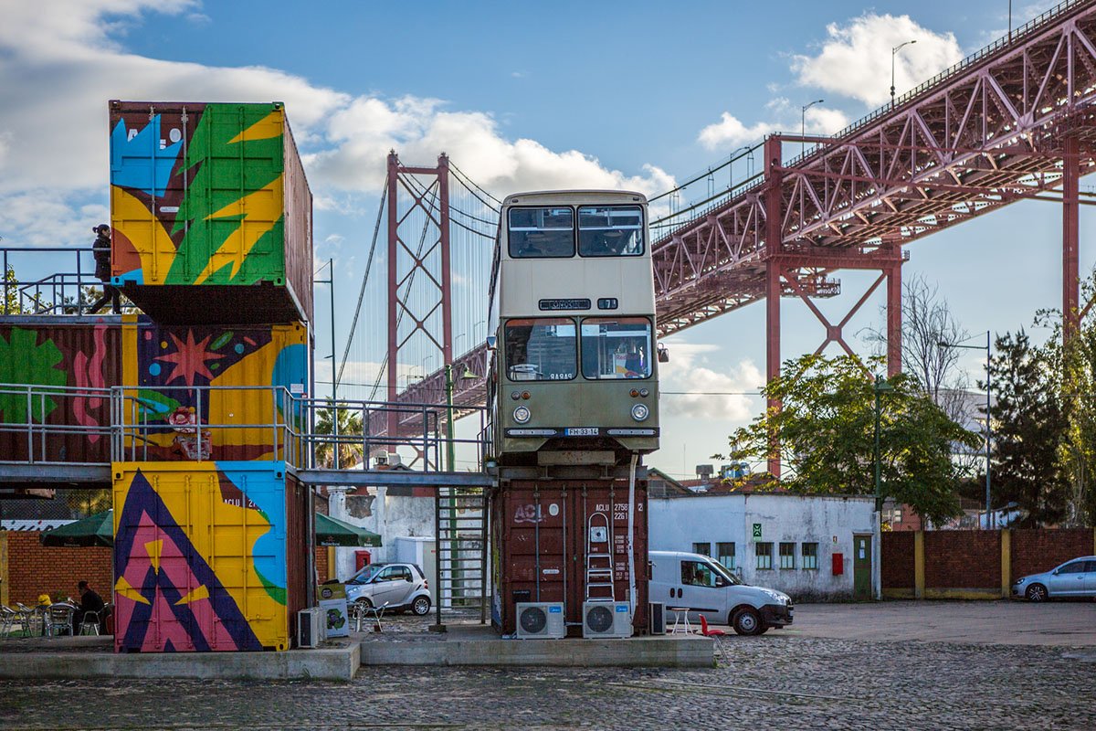 Village Underground Lisbon | ARTE TECTóNiCA