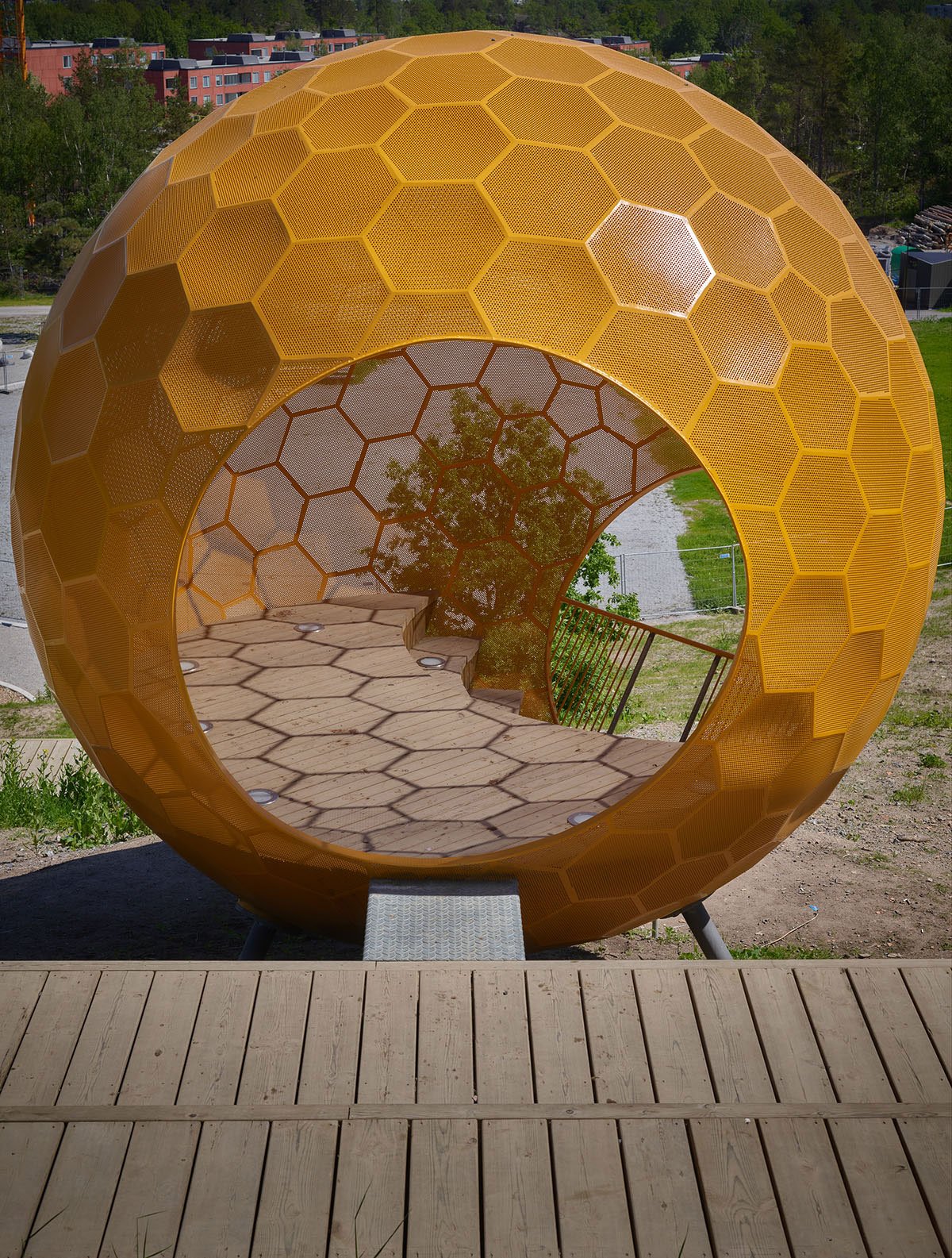 Vårbergstoppen Playground Spheres | AndrénFogelström