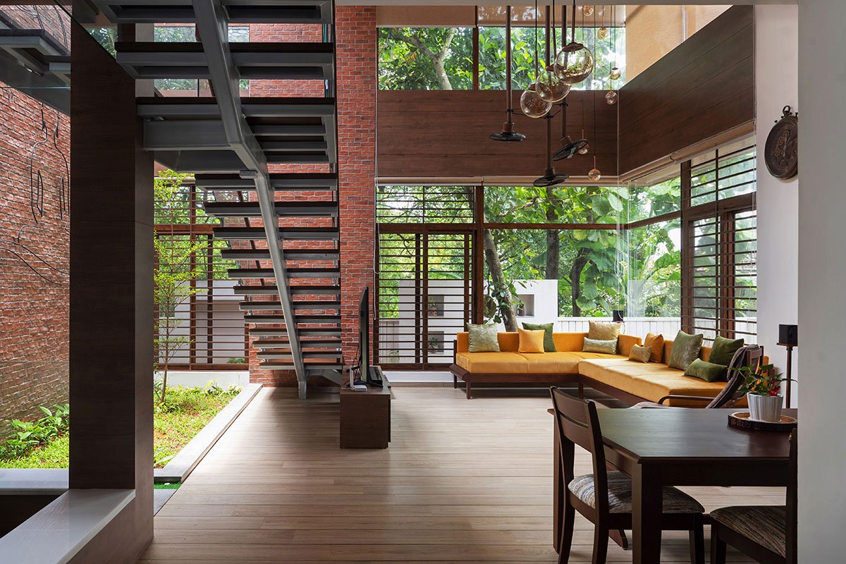 The Courtyard House | Jibu and Thomas Architects