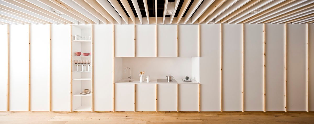 Oak Showroom | Anna & Eugeni Bach