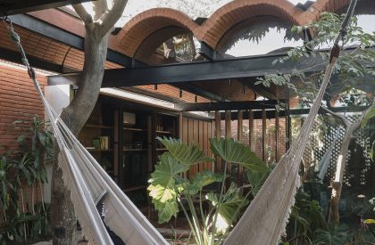 Intermediate House | Equipo de Arquitectura