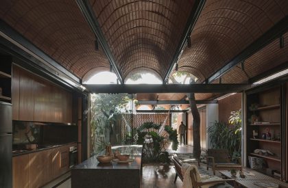 Intermediate House | Equipo de Arquitectura