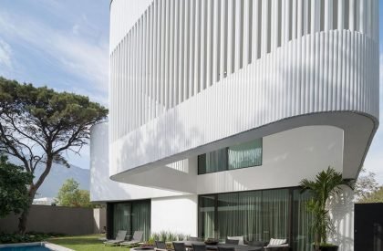 Casa Ferrum | Miró Rivera Architects