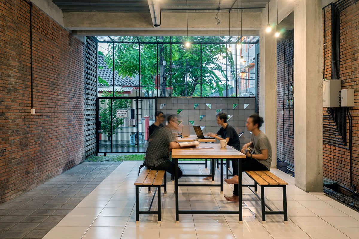 Binary Boarding house | Andyrahman Architect