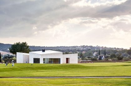 Stone Clubhouse | GRAS Arquitectos