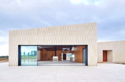 Stone Clubhouse | GRAS Arquitectos