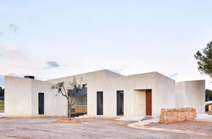 Stone Clubhouse | GRAS Arquitectos