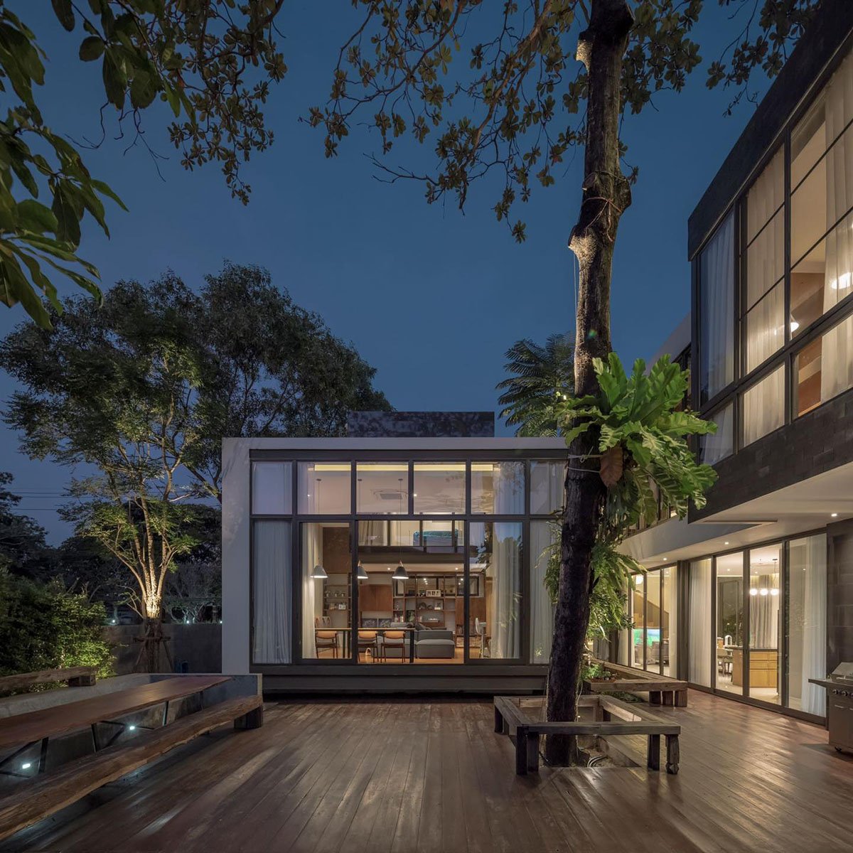 House (Be)hide | Touch Architect