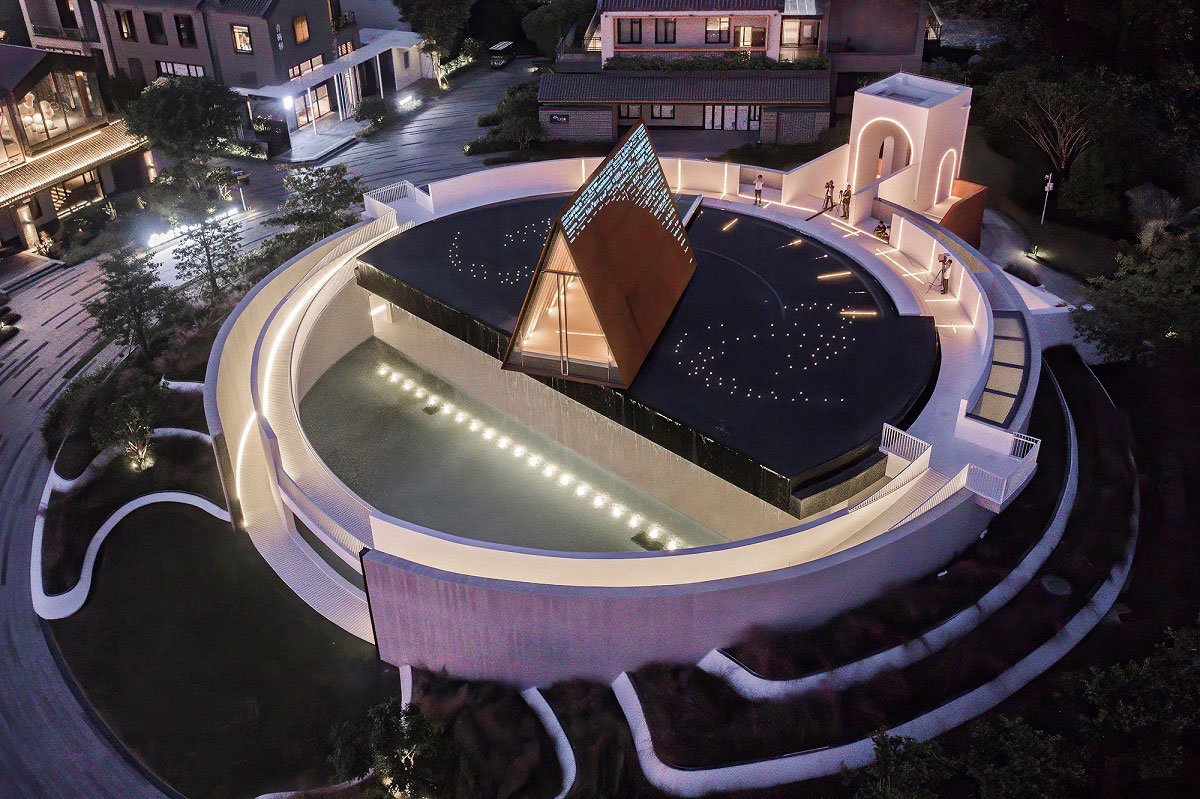 Dysis Chapel of Poly Shallow Sea, Sanya | UDG