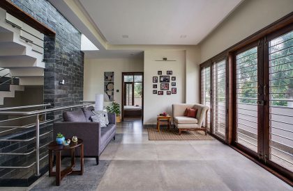 # 204 – Linear House | Int-Hab architecture+design Studio