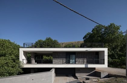 Araam Villa | White Cube Atelier