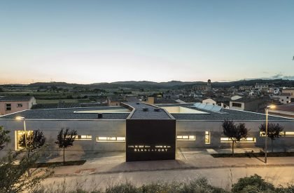 Day center and Home for the elderly of Blancafort | Guillem Carrera