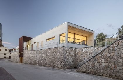Day center and Home for the elderly of Blancafort | Guillem Carrera