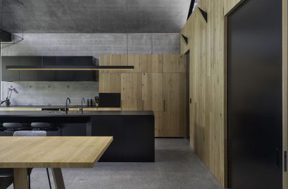 Extruded House | MCK Architecture & Interiors