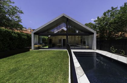 Extruded House | MCK Architecture & Interiors