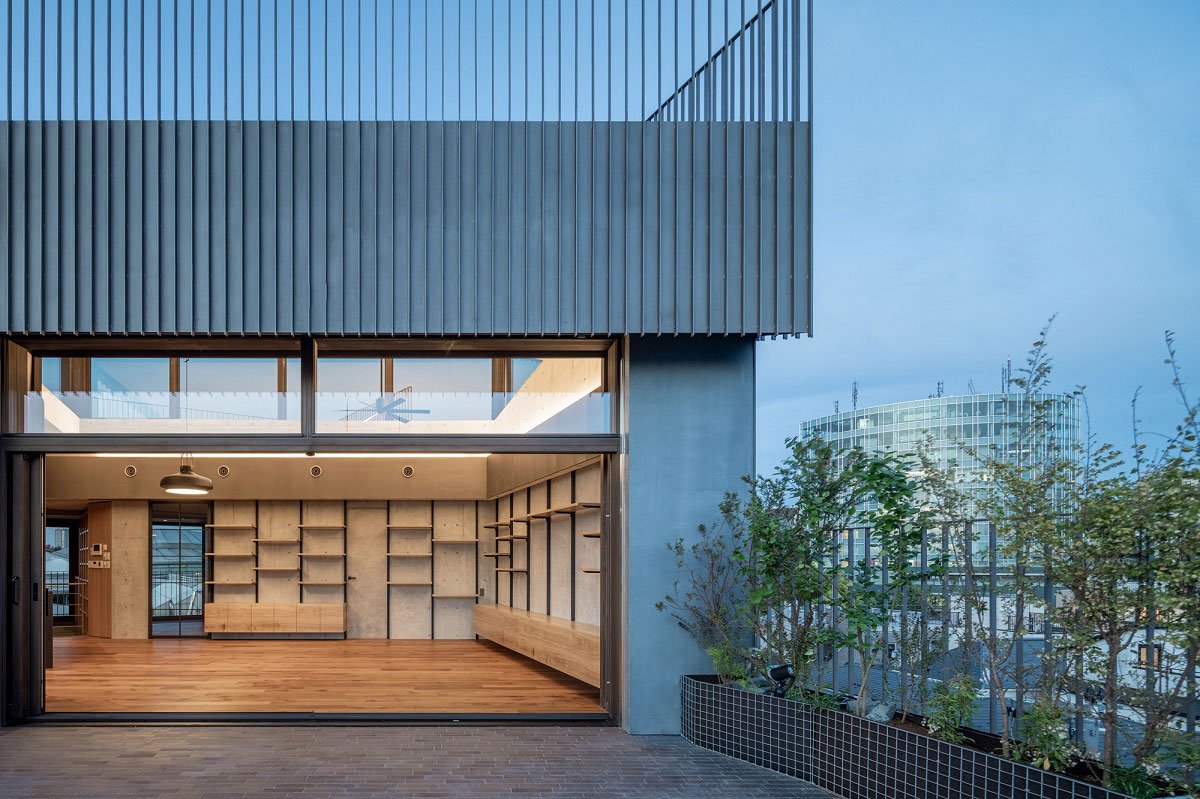 IBIS Sendagaya | KOMPAS