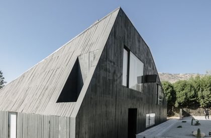 Orqe House | Iván Bravo Architects