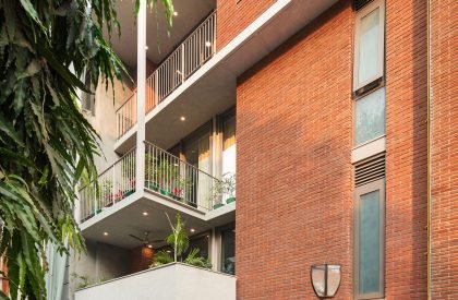 Stacked Courtyard House | Studio Lotus