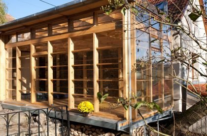 Studio above the river | HAMR Huť Architektury Martin Rajniš