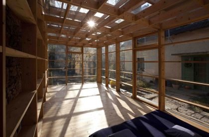 Studio above the river | HAMR Huť Architektury Martin Rajniš
