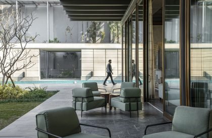 Earth and Glass House | Studio Lotus