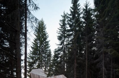 Pecka Playscape | Molo Architekti + Matěj Hájek