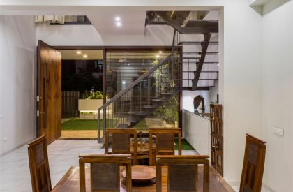 Sky Box House | Garg Architects