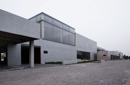 Cangzhou Mingzhu International Clothing Industry Characteristic Town’s Service Community | y.ad Studio