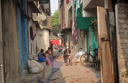 LIVING STREETS : Making Flexible Dwelling Spaces | Urban Housing as Product of Types, Density & Systems