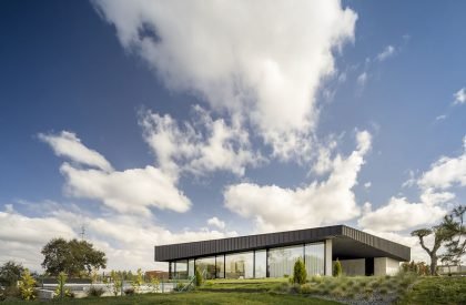 House Marinha-Grande | Contaminar Arquitectos