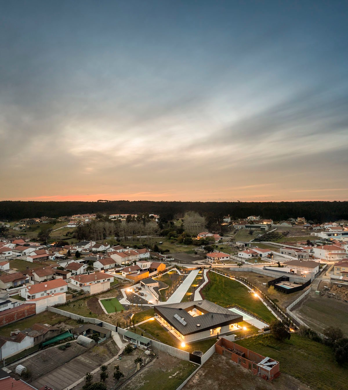 House Marinha-Grande | Contaminar Arquitectos