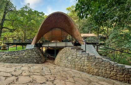 DevaDhare Dining Space | Play Architecture