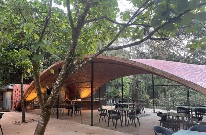 DevaDhare Dining Space | Play Architecture