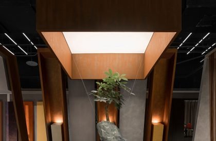 VALPAINT Exhibition Hall | Salone Del Salon