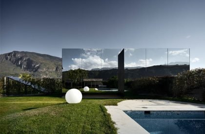 Mirror Houses | Peter Pichler Architecture