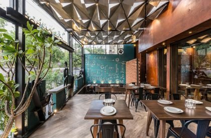 Amigos Kitchen | Amruta Daulatabadkar Architects