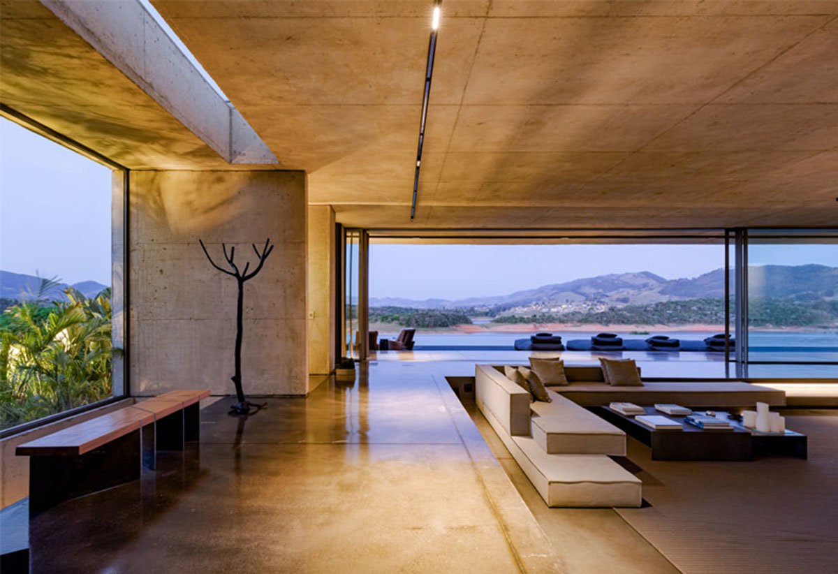 Between Mountains and Waters Joanópolis Residence | Estudio Saracura
