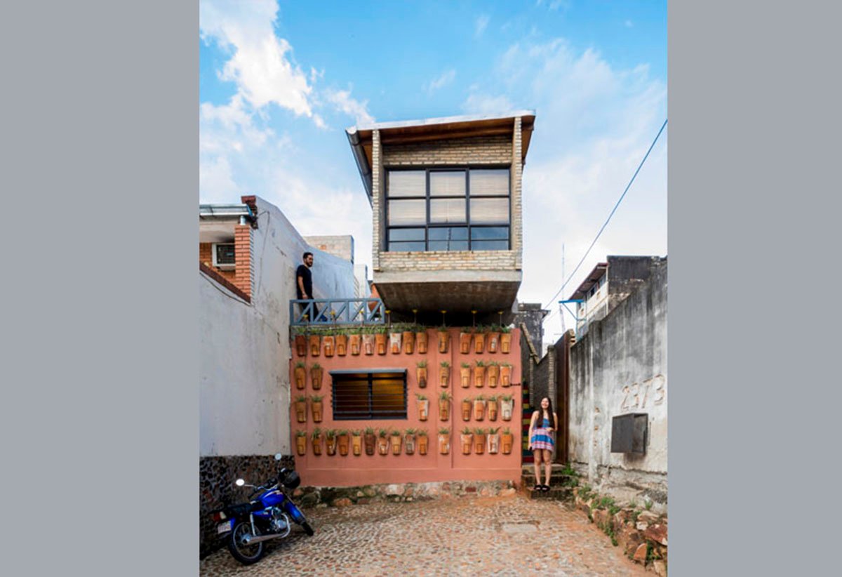 Villa Cerro Corá House | ArquitecTava + Grupo Culata Jovái