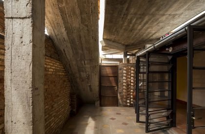 Villa Cerro Corá House | ArquitecTava + Grupo Culata Jovái