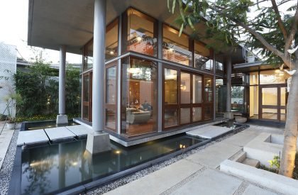 Weekend Home | Studio Motley