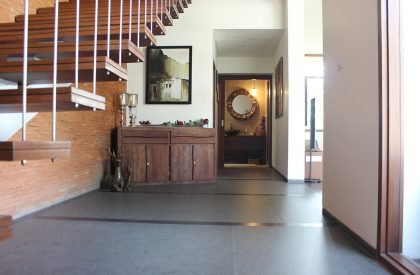 Weekend Home | Studio Motley