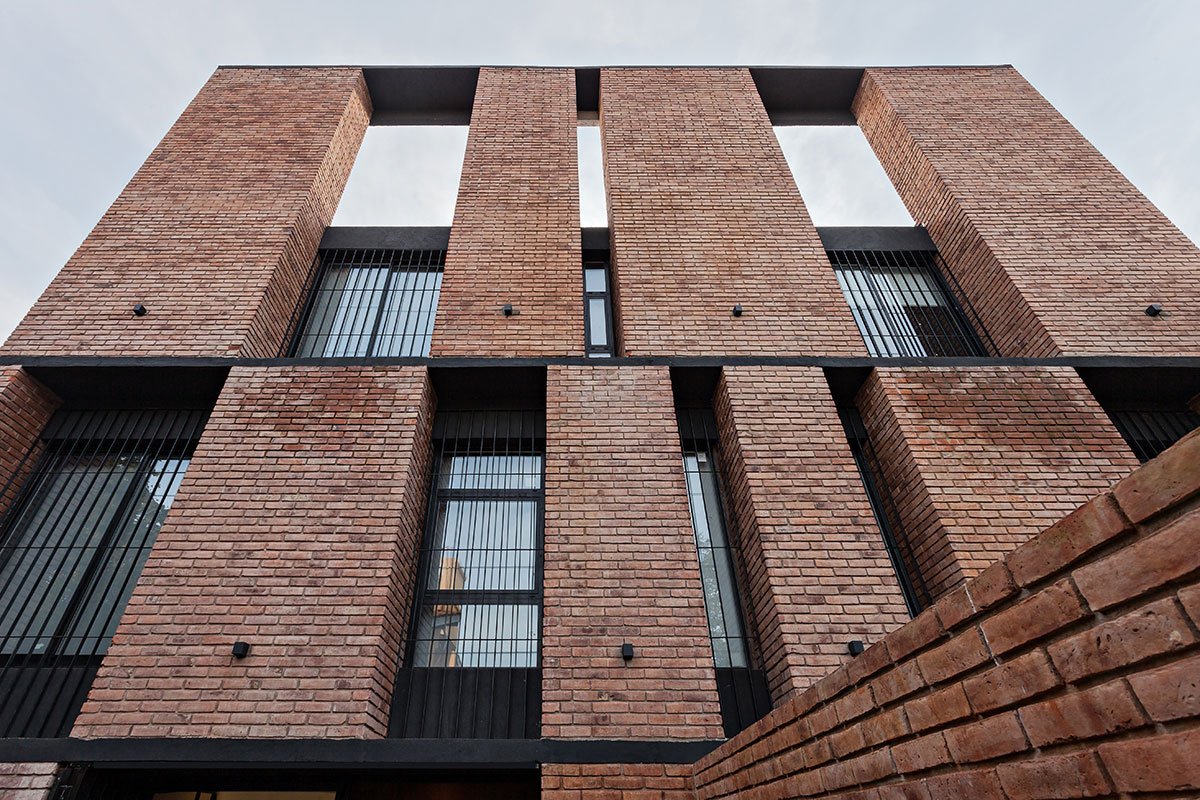 Hibiscus Building | Caparroz Arquitectura