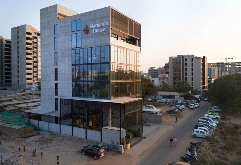 Narmada HQ | OPENIDEAS ARCHITECTS